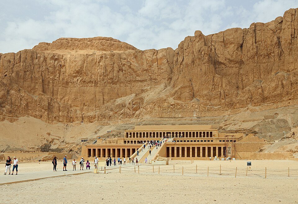 Columns of Karnak Temple in the New Kingdom